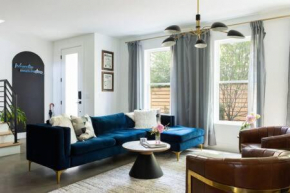 Getaway In Luxury For 20--2 Miles To Broadway!